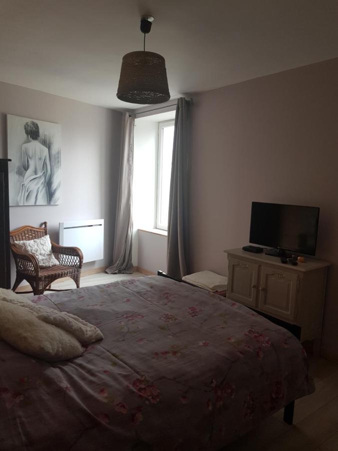 Maison ,1 Chambre, Une Petite Piece , Un Salon, 5 Couchages Vila Cheviré-le-Rouge Exterior foto